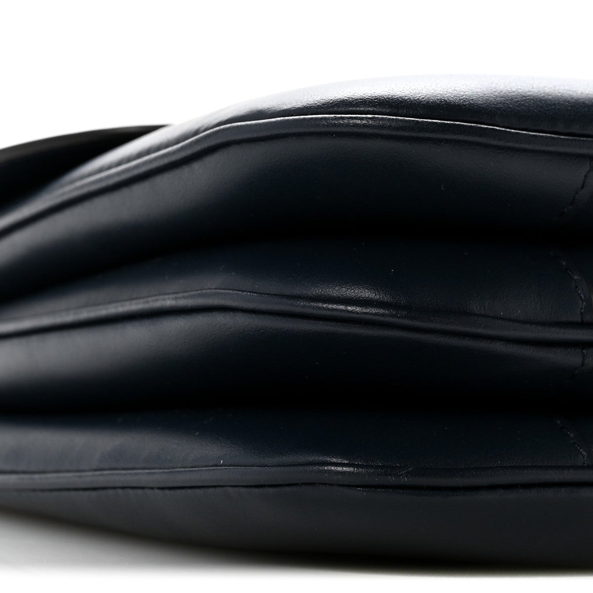 Smooth Calfskin Medium Tabou Navy Blue